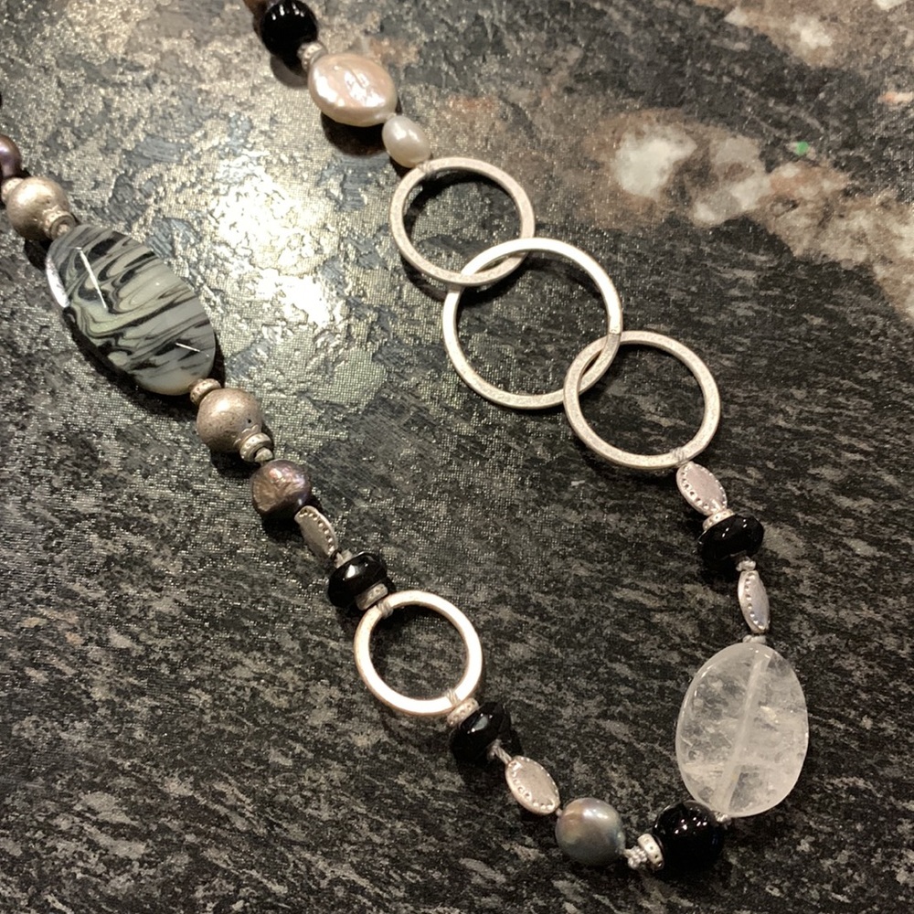 STELLA & DOT precious stone & metal necklace - Picture 6 of 9